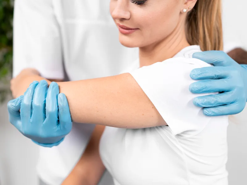 Chiropractic care for arm pain at Thornapple River Chiropractic in Grand Rapids