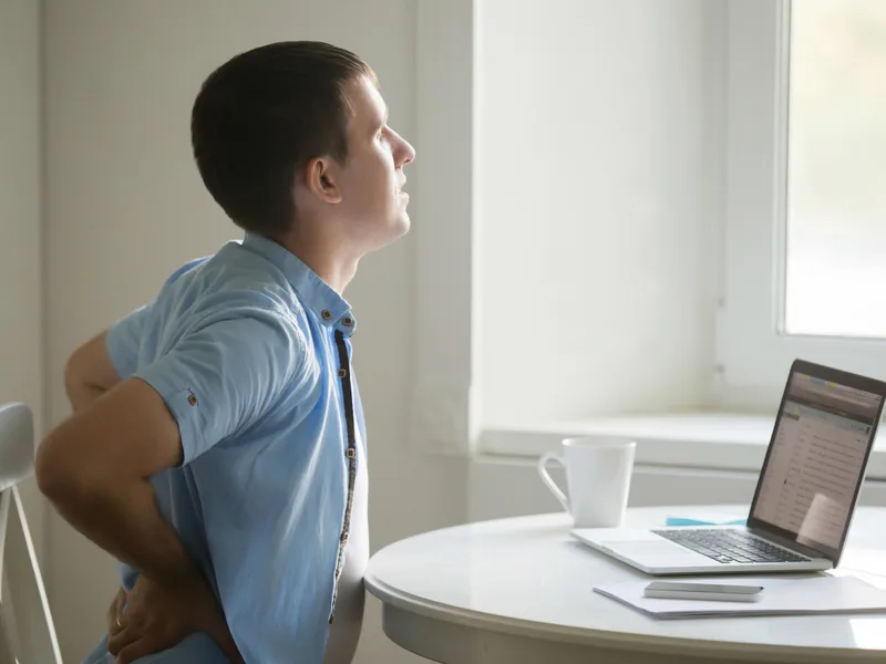 Thornapple River Chiropractic treating back pain in Grand Rapids