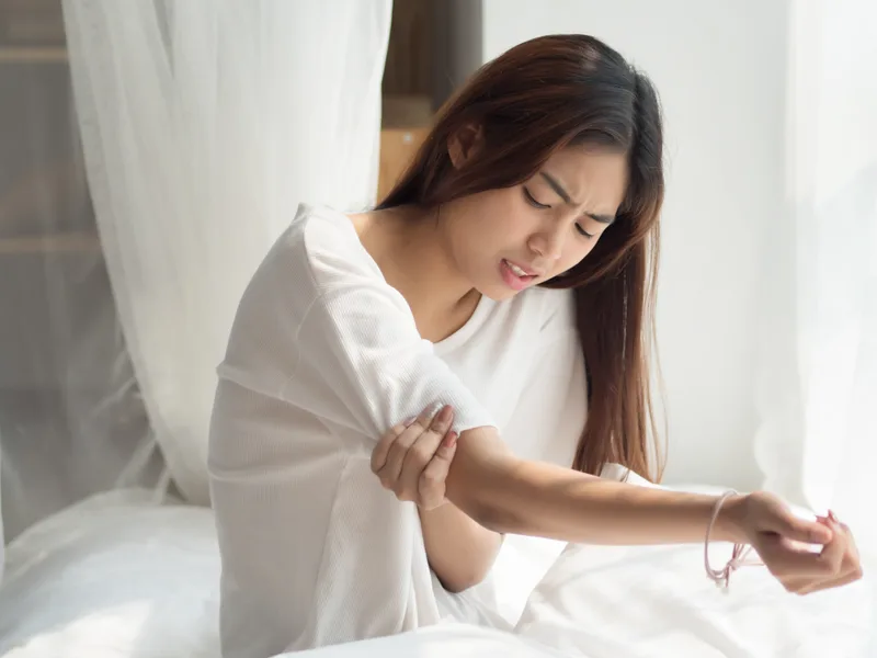 How Thornapple River Chiropractic treats elbow pain in Grand Rapids